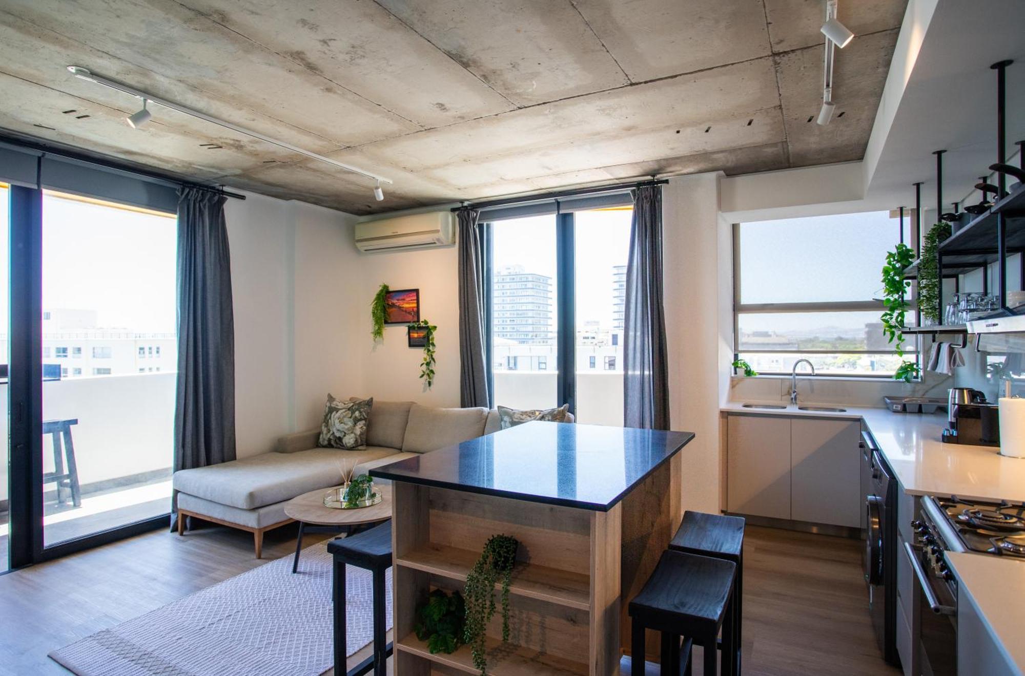 Apartment Eighty2 On M Luxury Ocean View
