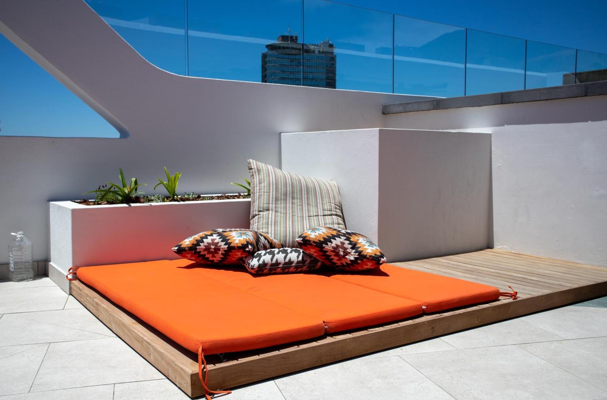Eighty2 On M Luxury Ocean View Apartment Cape Town