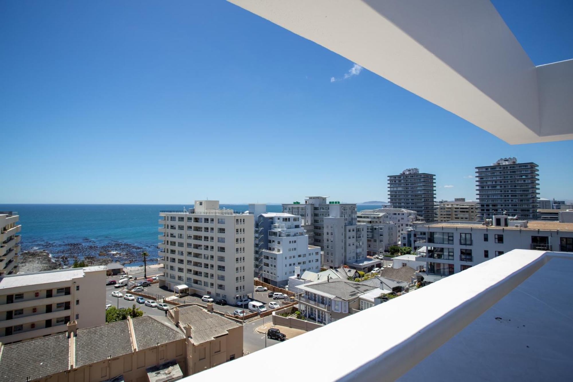 Eighty2 On M Luxury Ocean View Apartment Cape Town
